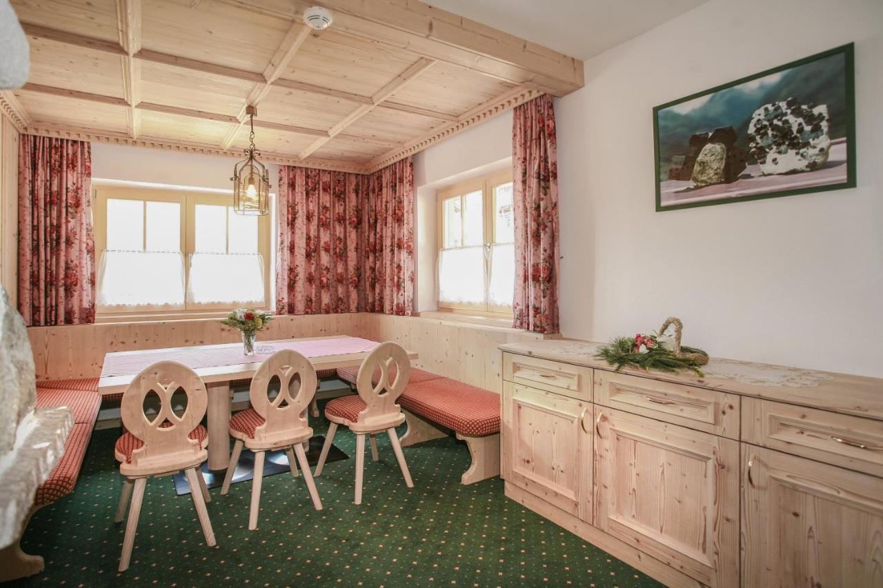 Hotel Silbertal - Almhuetten Sölden Esterno foto